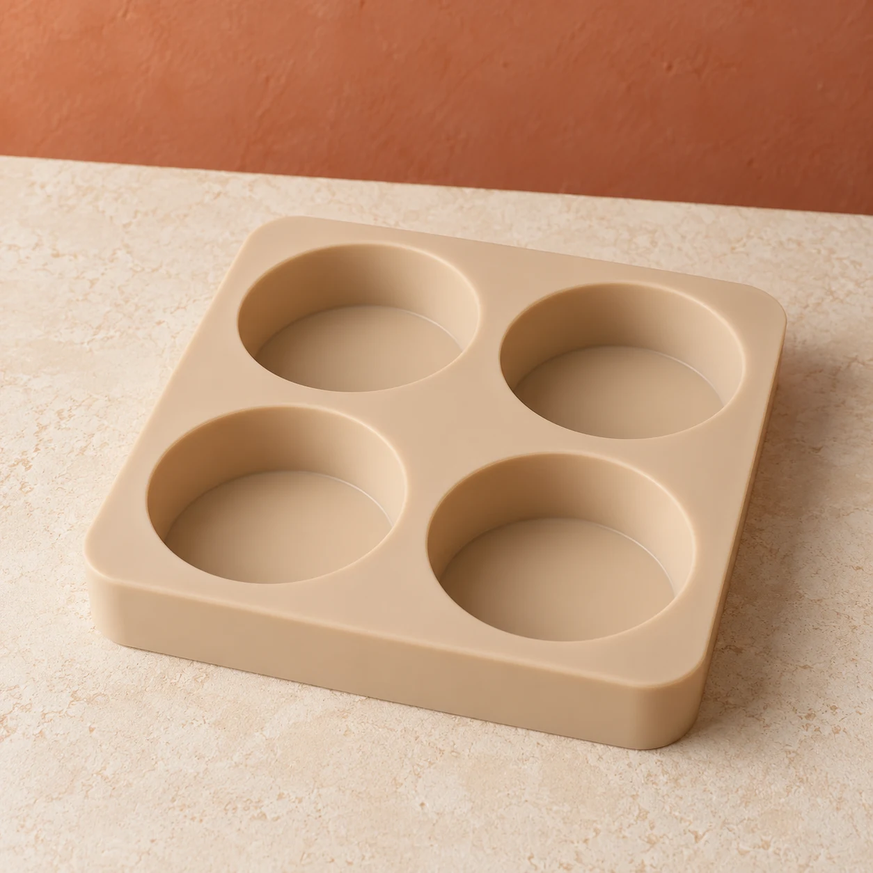 Four-bar round mould